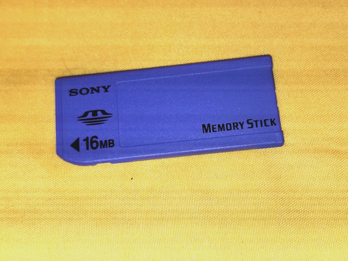 Sony memory stick - 16,